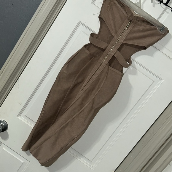 House of CB London Bandage Dress - Picture 9 of 11